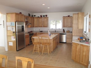 Large fully-equipped kitchen