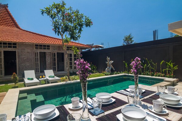 Private Pool