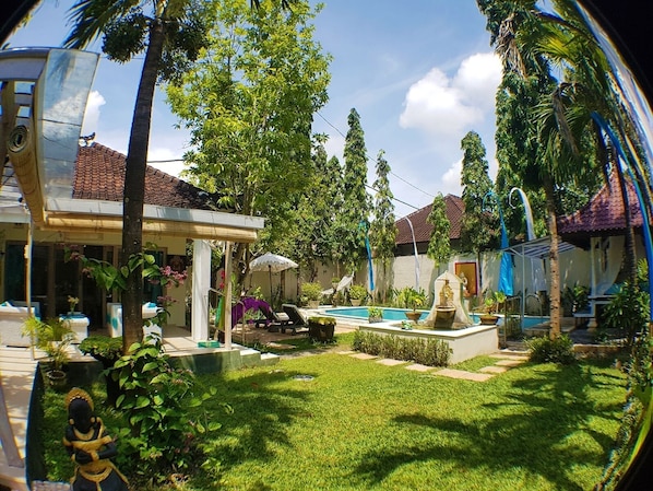 Villa Bunny Seminyak close to the beach,