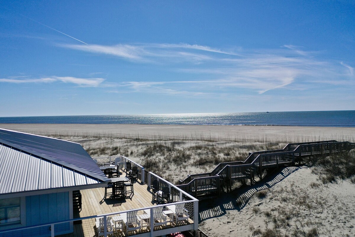 View Times Two – Oceanfront Cottage, Huge Deck w/Views, BHI Club/Golf, 4 Suites, 3 Carts, Dogs OK