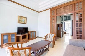 1 bedroom beachfront apartment 