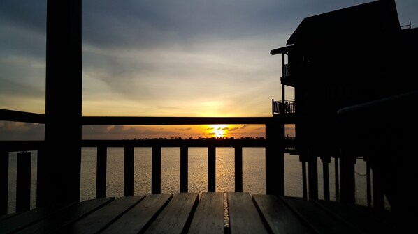 Built Over Water Apartment@Lagoon Resort