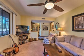 Living Room | Ceiling Fan