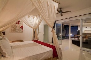 18min walk to Seminyak Beach,3BDR Villa4
