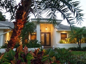 Dolphin Retreat – East Boca Raton.