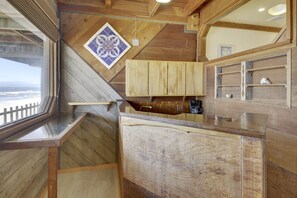 wet bar lower level