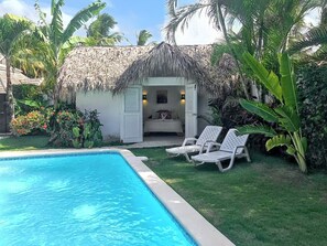 Vue sur piscine