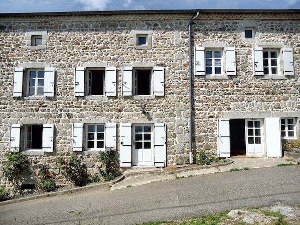 Façade
