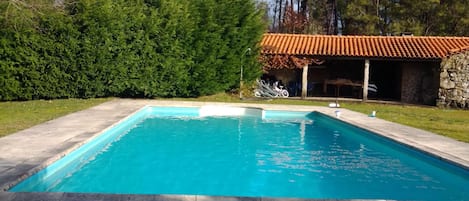 Vue sur piscine