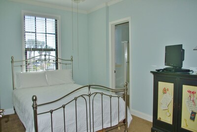 Stunning 4 bed, 3.5 bath condo in Perdido Key