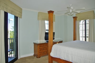 Stunning 4 bed, 3.5 bath condo in Perdido Key