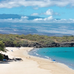 The Big Island where turquoise blue waters meet the mountains