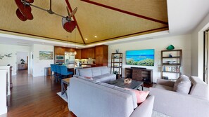 Large open main living area