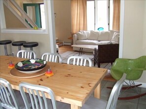 Fully Equipped Kitchen with Dining Area