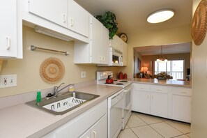 Kitchen facing lanai.