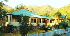 Main Building at Fountain Baths with communal lounge and dining room.