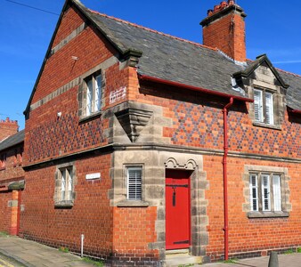 Grade II Listed, 30 Overleigh Road, Handbridge, Chester 