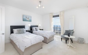 Master bedroom, with private terrace