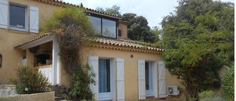 terrasse du bas