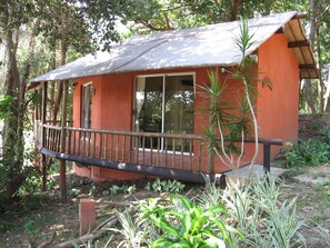 Chalet- Two 2bed rooms sharing a shower toilet basin. Private patio
