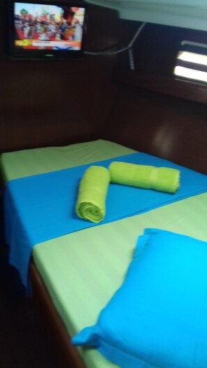 Couchette cabine avant