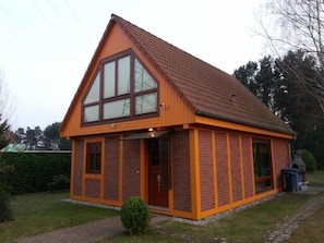 External view of the building. Picture 5