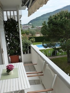 Tolle Wohnung  mit Schwimmbad 350m vom See, 15 Gehminuten v.Zentrum Riva d/Garda