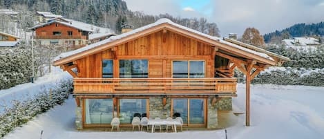 Chalet La Petite Forêt, Megève - Chalet très lumineux avec de grandes baies vitrées