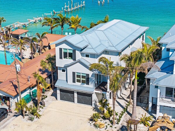 Bay View Beauty by AMI Locals