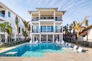 Bay View Beauty by AMI Locals