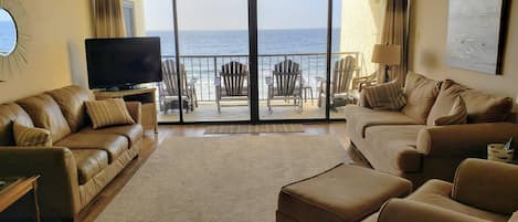 Beautiful ocean view from living room