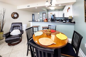 Dining Area - 
Pelican Isle 308 Fort Walton Beach Okaloosa Island Vacation Rentals