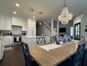 New Updated Chef's Kitchen with Gas Range