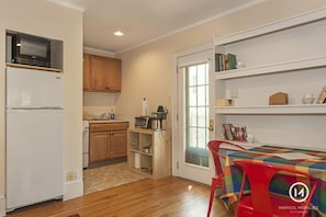 Kitchen and eating area