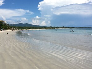 Closest main beach for swimming, boogie boarding and surf 