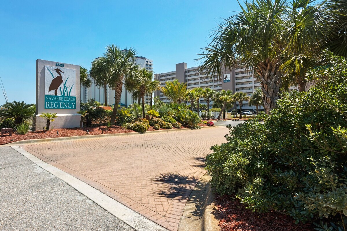 Navarre Regency #809: Creating the Perfect Vacation – One Guest At A Time.