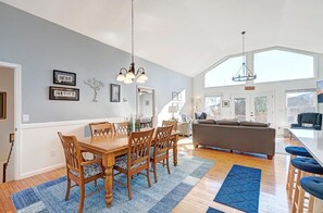 Dining Room Area