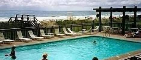 Oceanfront Swimming Pool