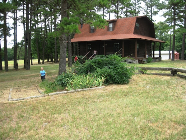 Wilson Ranch Log Cabin - Built with Logs from right off the farm!
