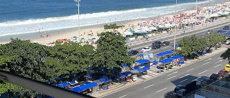 Uitzicht op strand/zee