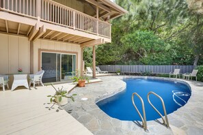 Shared Outdoor Pool