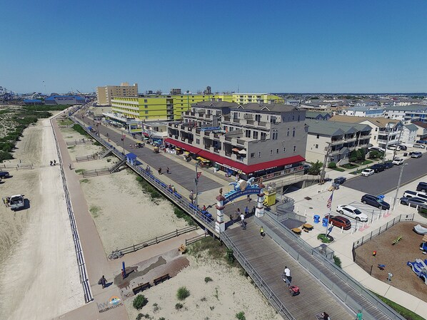 1600 Boardwalk Ave