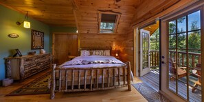 Wilmington Range Chalet bedroom reshoot April 2025-02 Panorama (1)_4000px