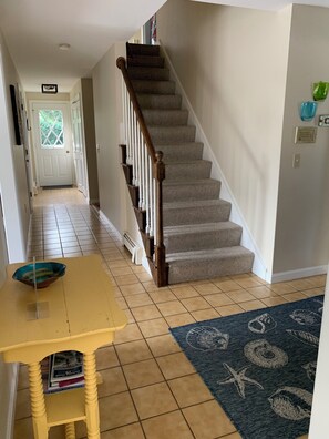 Front entry hall