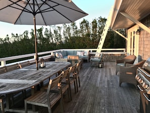 nice large deck