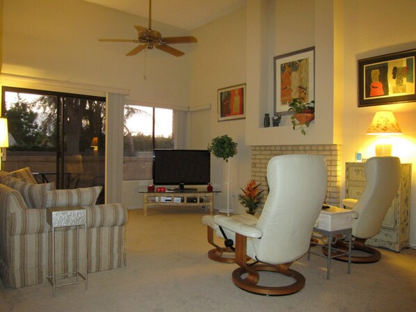 Wall to wall windows in the living room for those great sunsets