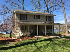 Street Side Covered Porch With Swing!