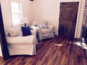 Master suite sitting area