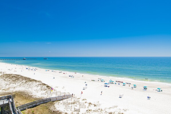 7th floor direct beach view