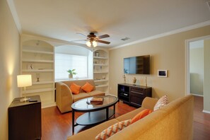 Living Room | Sleeper Sofa | Upstairs | Smart TV | Ceiling Fans